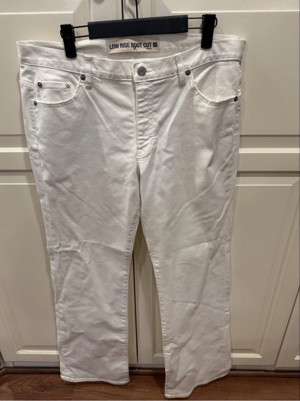 Gap Women’s Low Rise Boot Cut White Jeans